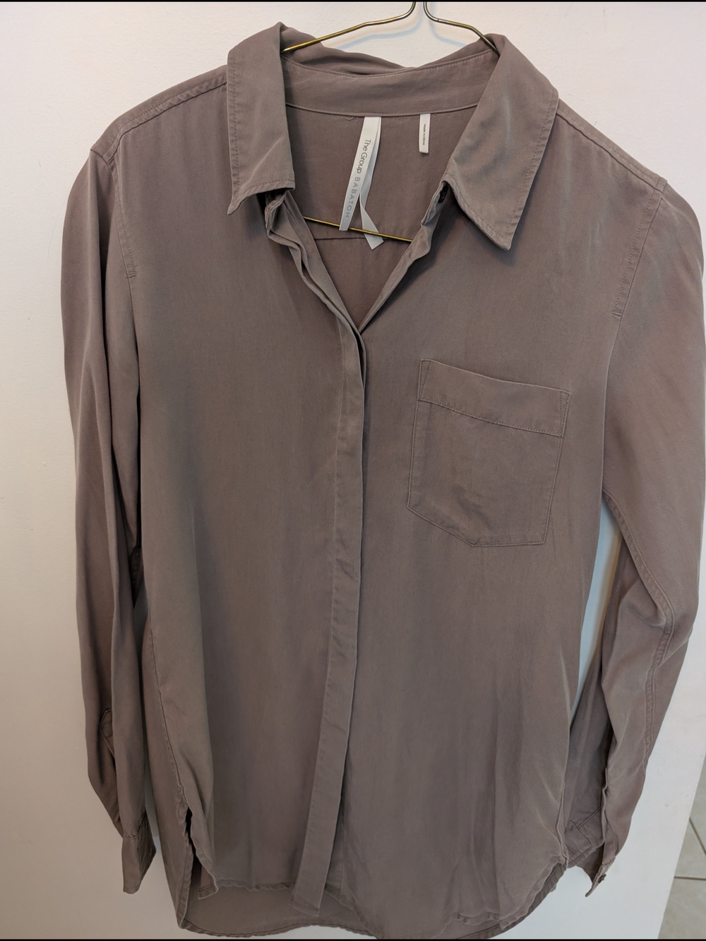 The Group Babaton Aritzia Gray/Olive Hidden Button-Down Shirt